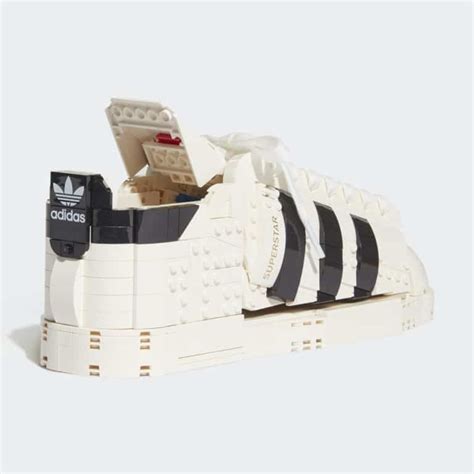 LEGO 10282 adidas Superstar: Sneaker aus LEGO